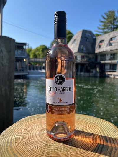 Good Harbor Vineyards Pinot Noir Rosé Wine